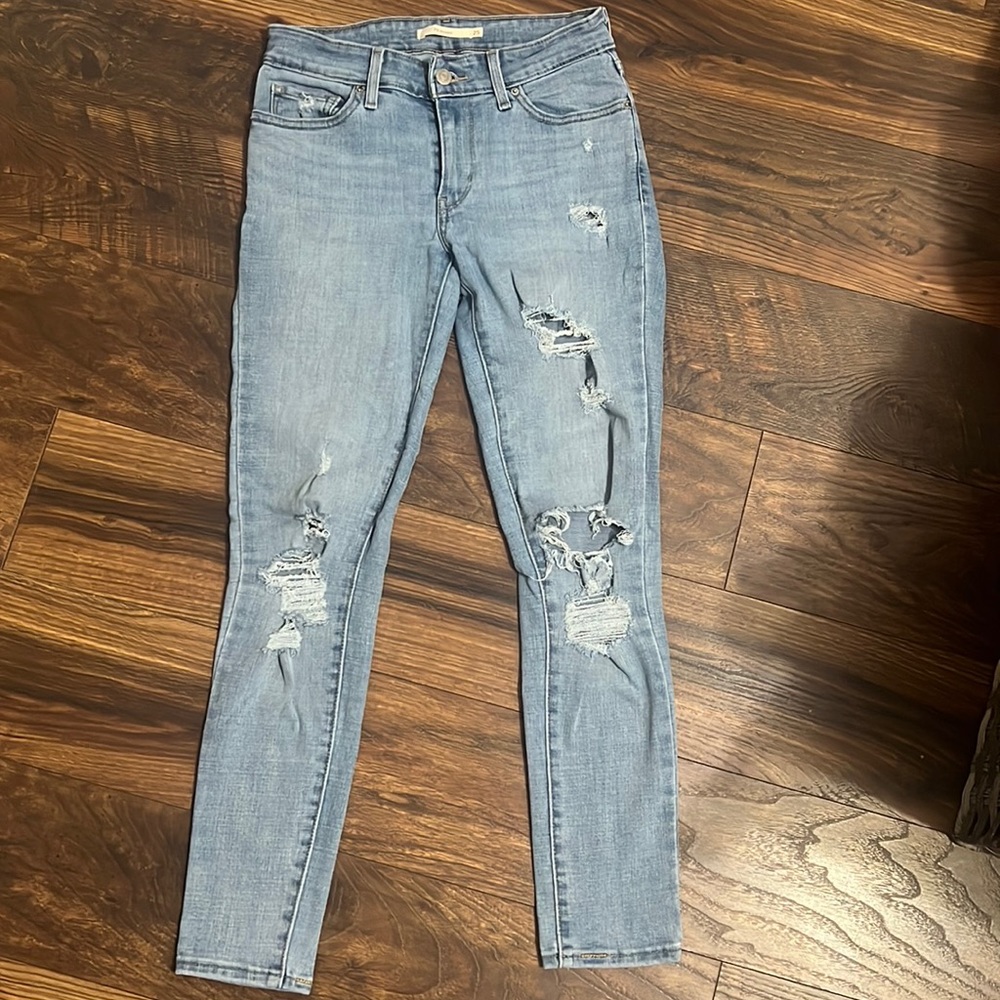 Women’s Levi’s 711 Ripped Skinny Jeans